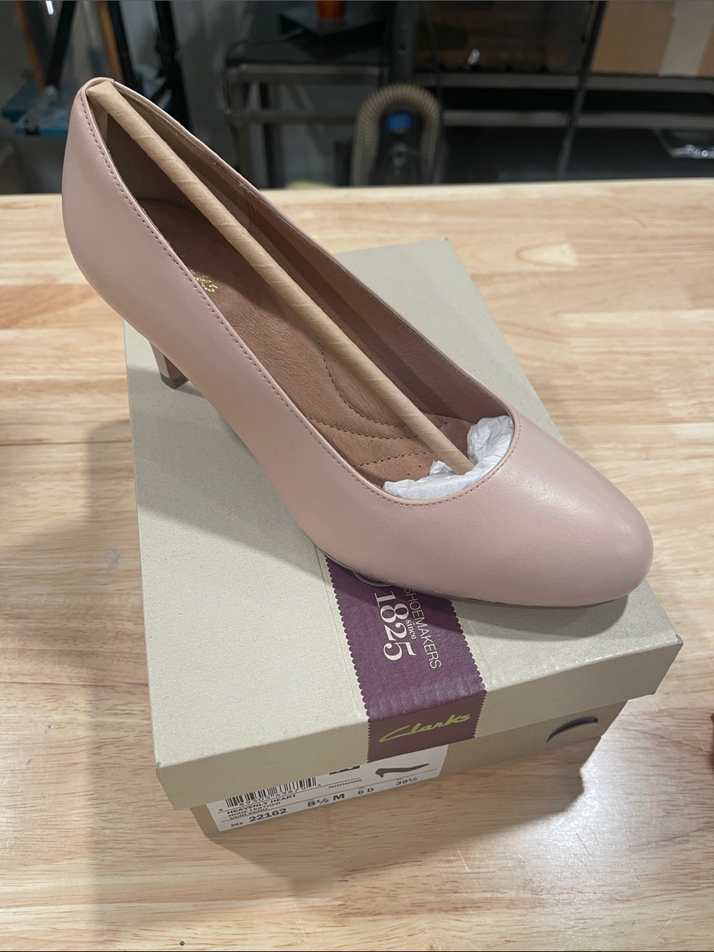 Clark’s Heavenly Heart Nude Pumps Leather Women’s 8.5M